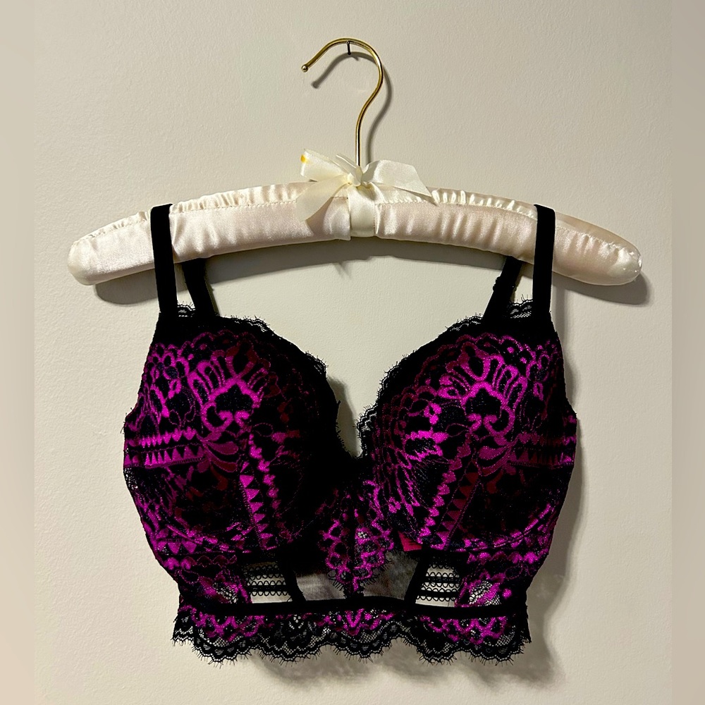 La Senza: Diva Demi. Beautiful black bra with purple lace overlay.